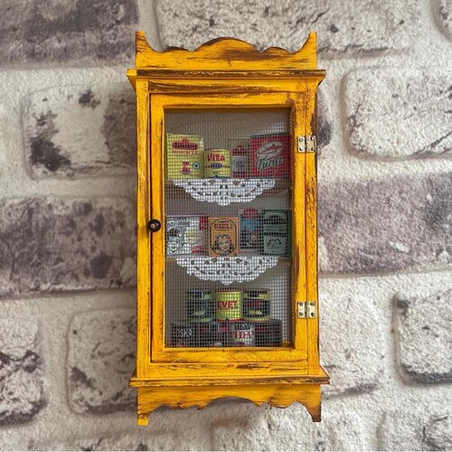 El Yapımı Nostaljik Minyatür Tel Dolap