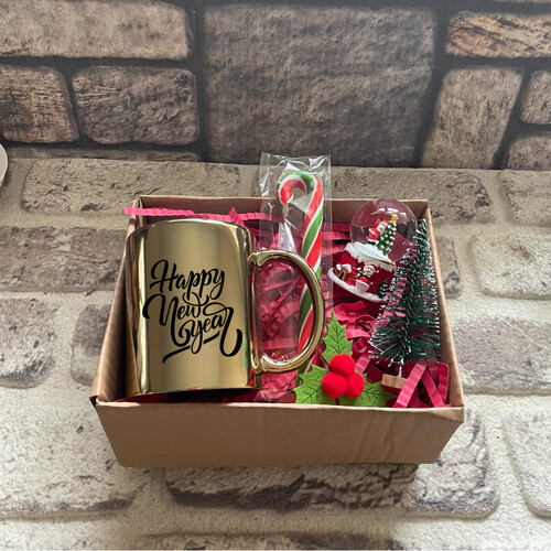Gold Bardaklı Yılbaşı Hediye Kutusu