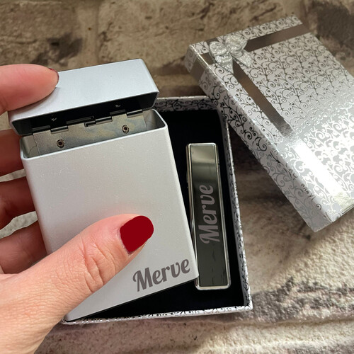 Kadınlara Özel Slim Sigara Kutusu ve Elektronik Çakmak 5 Renk