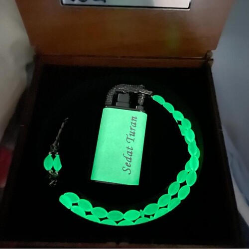 Karanlıkta Parlayan Timsah Çakmak ve Tespih Seti