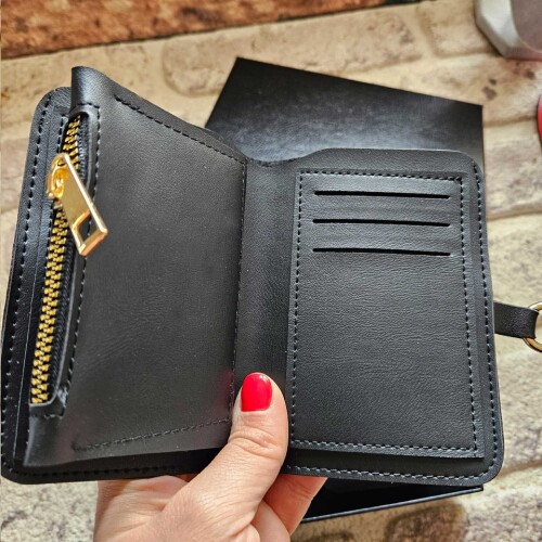 Kişiye Özel Siyah Kadın Cüzdan ve Elektronik Çakmaklı Sigara Kutusu