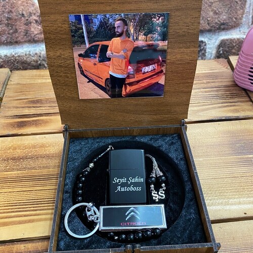 Kişiye Özel Tespih Çakmak ve Plaka Anahtarlık Seti