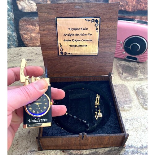 Sevgiliye Saatli Çakmak Ve Tespih Seti