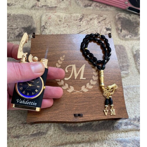 Sevgiliye Saatli Çakmak Ve Tespih Seti