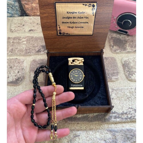 Sevgiliye Saatli Çakmak Ve Tespih Seti