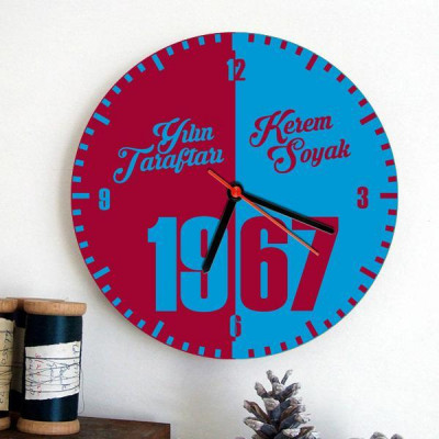Kişiye Özel Yılın Taraftarı Ahşap Duvar Saati  - Bordo Mavi